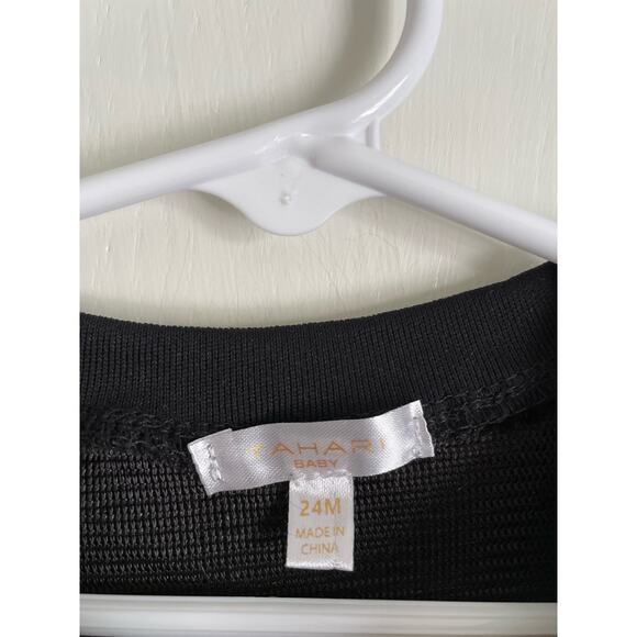 Tahari long sleeve black top faux fur sequin red plaid heart pockets Size 24 mo. - Picture 5 of 7